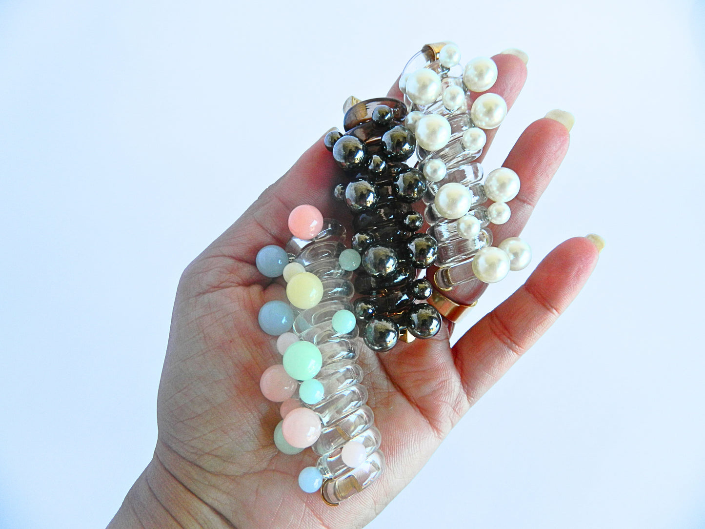 Spiral pearl hair tie - multicolor