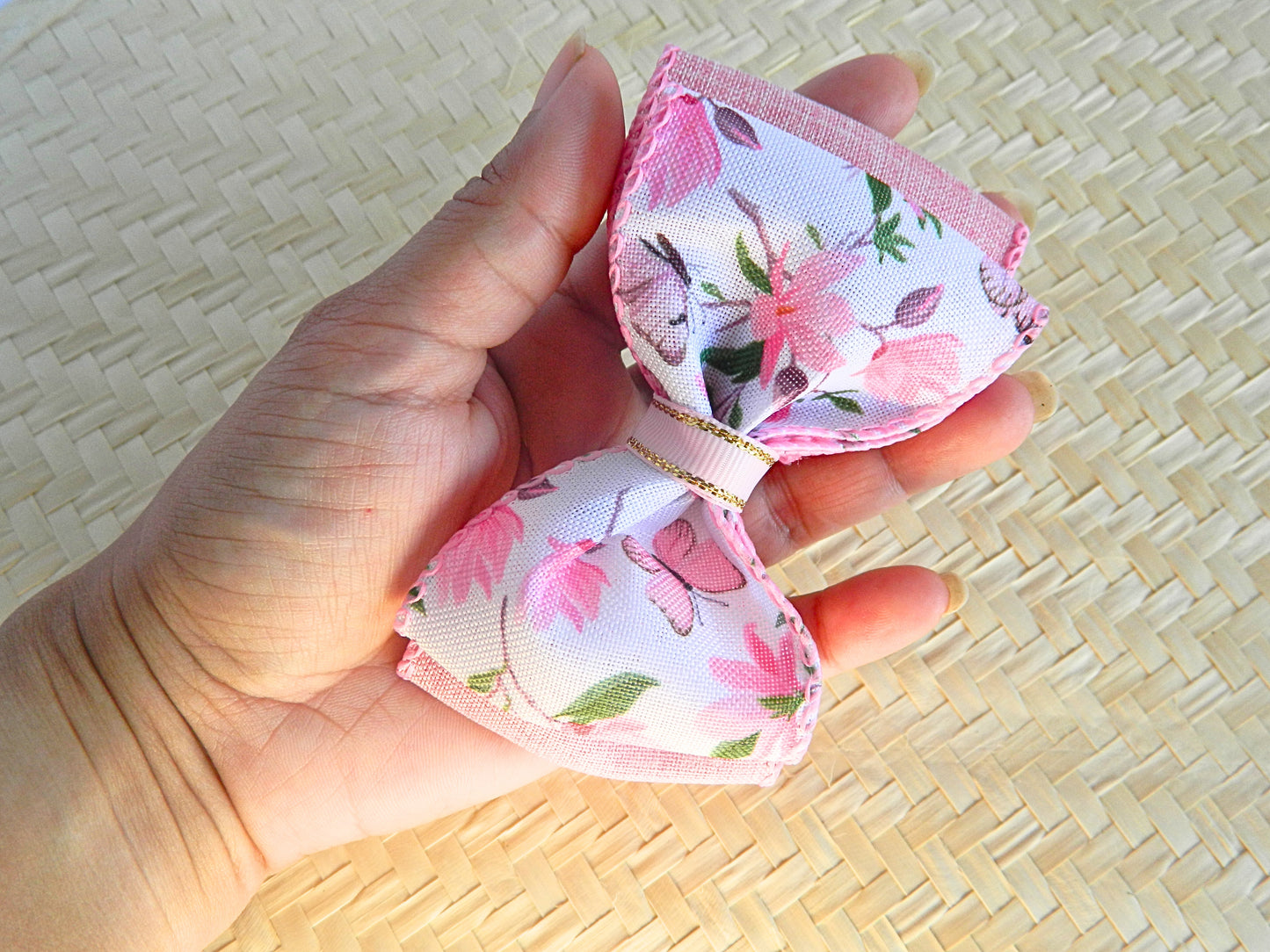 Dual fabric pink bow